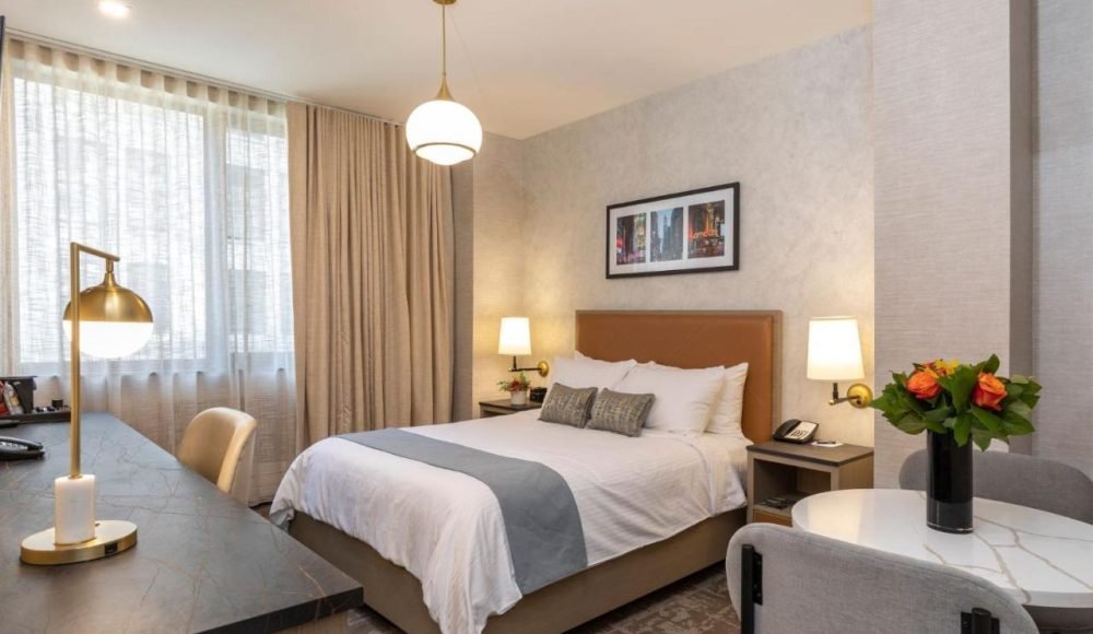 web_Verenigde-Staten_New-York_New-York-City_Broadway-Plaza-Hotel5